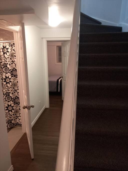 Adorable Private Suite In Ajax, Unique 2 Story Exterior photo